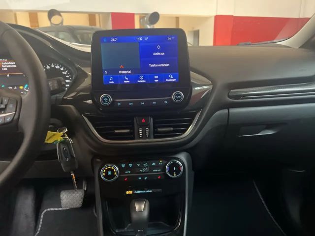 Ford Puma EcoBoost Titanium