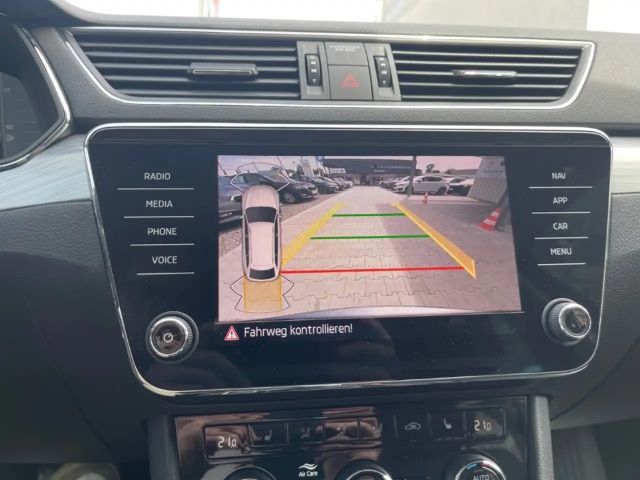 Skoda Superb 1.5 TSI Ambition Combi