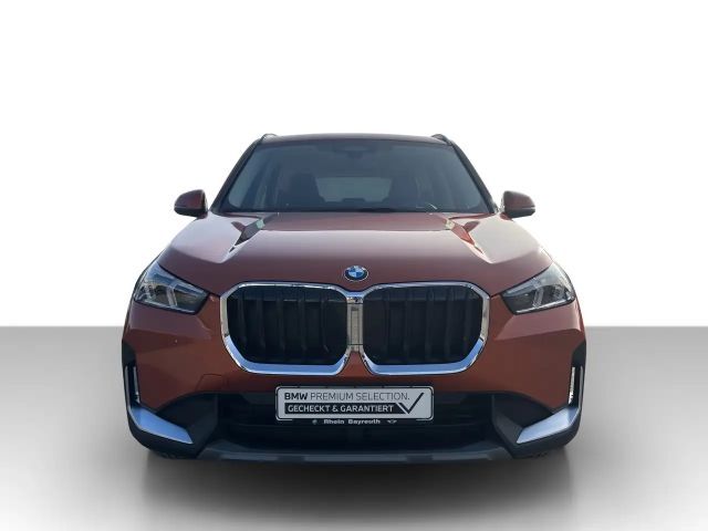 BMW X1 xDrive23i Navi AdapLED Parking Assistant Shz Navi