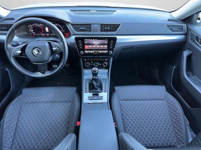 Skoda Superb 2.0 TDI Ambition Combi