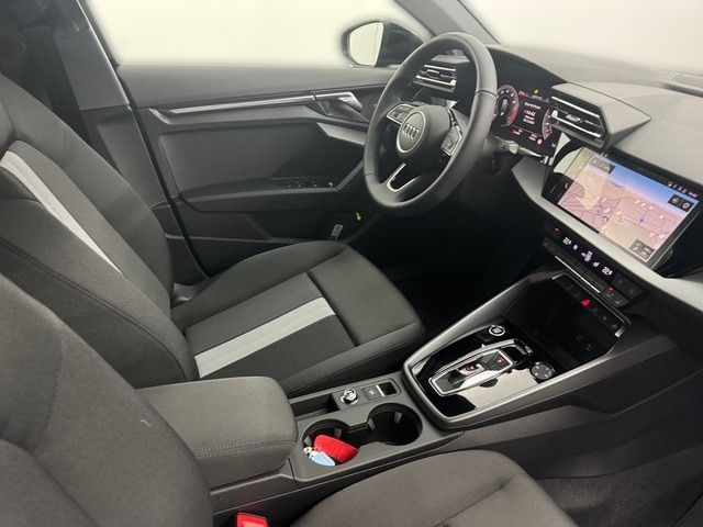 Audi A3 30 TFSI S-Tronic Sportback