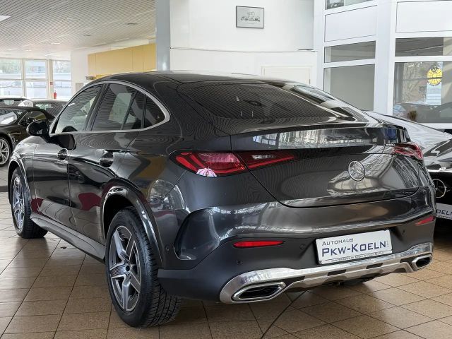 Mercedes-Benz GLC 300 4MATIC AMG Line GLC 300 d