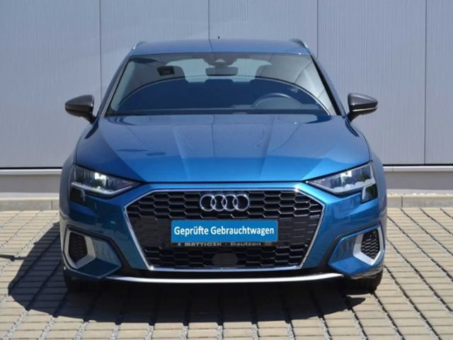Audi A3 35 TFSI S-Tronic Sedan Sportback