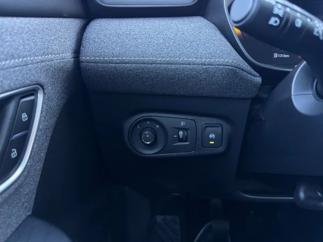 MG ZS Standard range