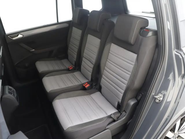 Volkswagen Touran DSG R-Line