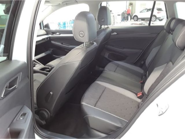 Volkswagen Golf 1.5 TSI Variant