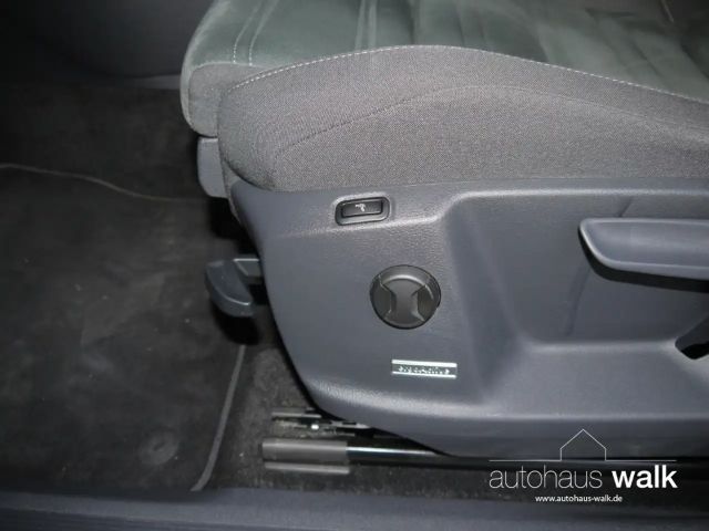 Volkswagen Touran 2.0 TDI Comfortline