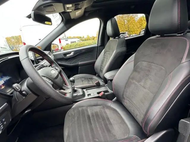 Ford Kuga ST Line X