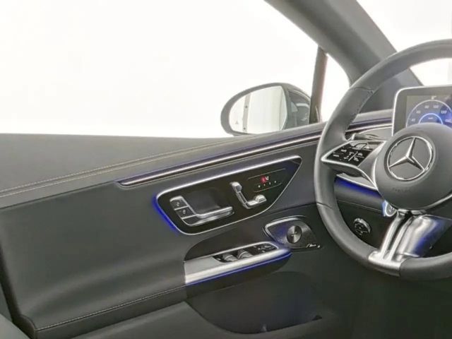 Mercedes-Benz EQE 300 Advanced Sedan