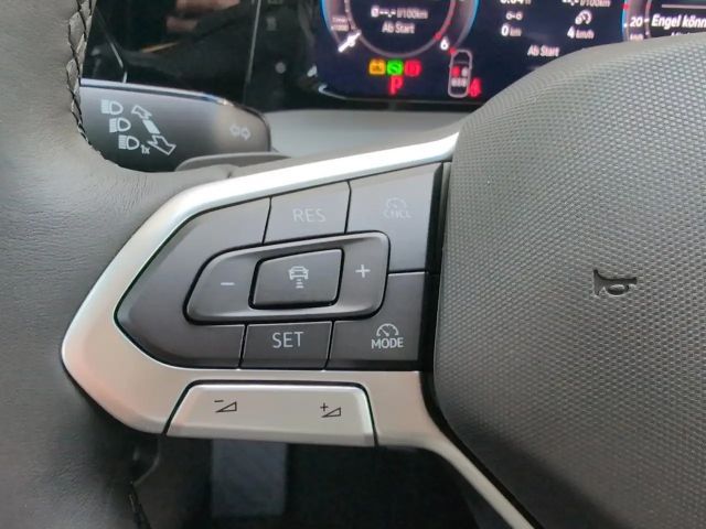 Volkswagen Golf Business DSG Variant