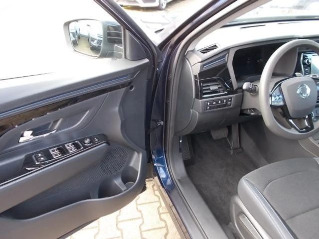 SsangYong Korando e-MOTION Bronce Keyless Wärmepumpe Kamera