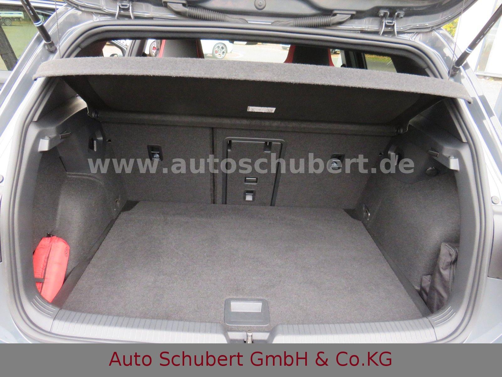 Volkswagen Golf 2.0 TSI DSG GTI Golf VIII