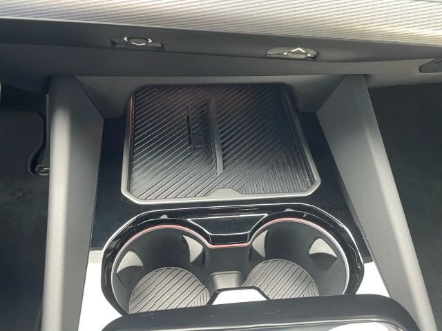 BMW 520 520i M-Sport Sedan