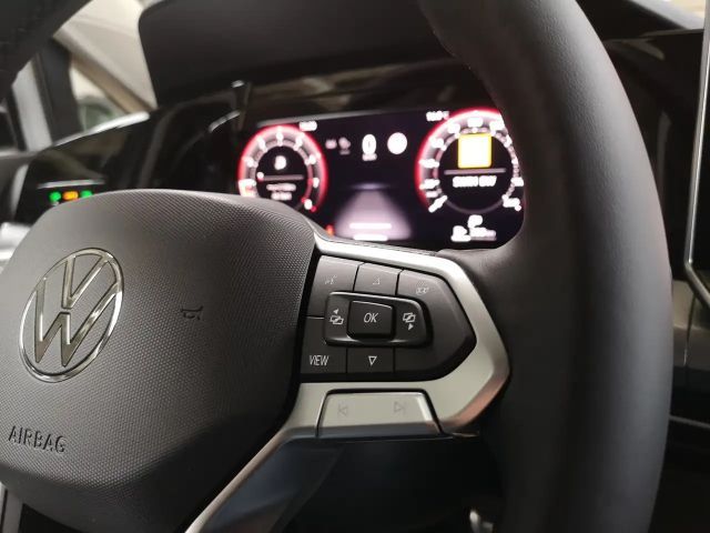 Volkswagen Golf DSG Life