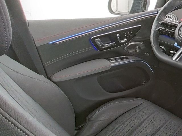 Mercedes-Benz EQS SUV 450 4MATIC