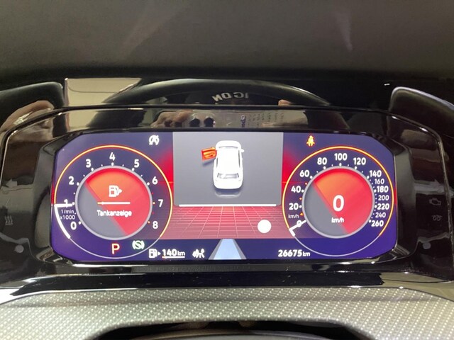 Volkswagen Golf 1.5 eTSI Golf VIII