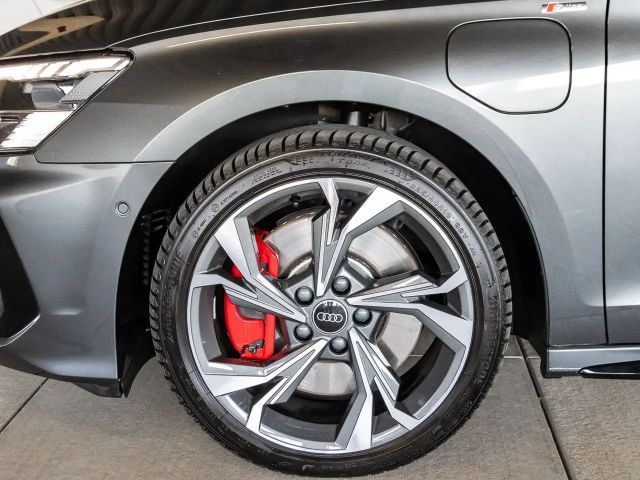 Audi A3 45 TFSI Hybride S-Line Sedan