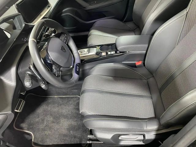 Peugeot 2008 EAT8 GT-Line PureTech