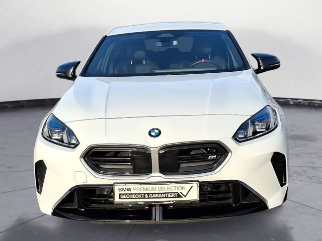 BMW 135 Sedan xDrive