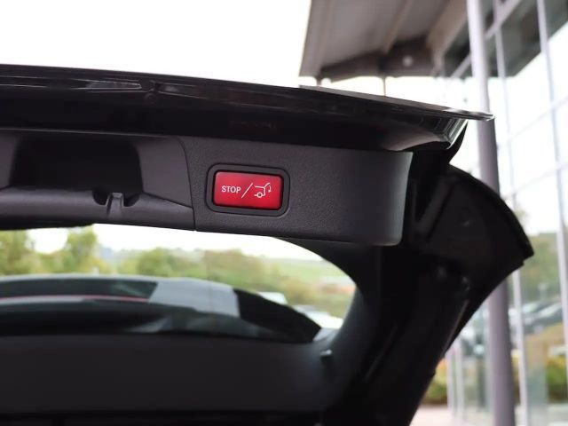 Mercedes-Benz B 180 Progressive Sedan