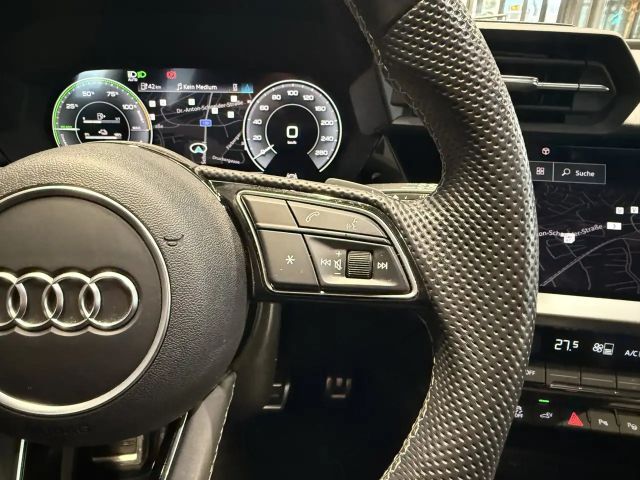 Audi A3 40 TFSI Hybride S-Line Sedan