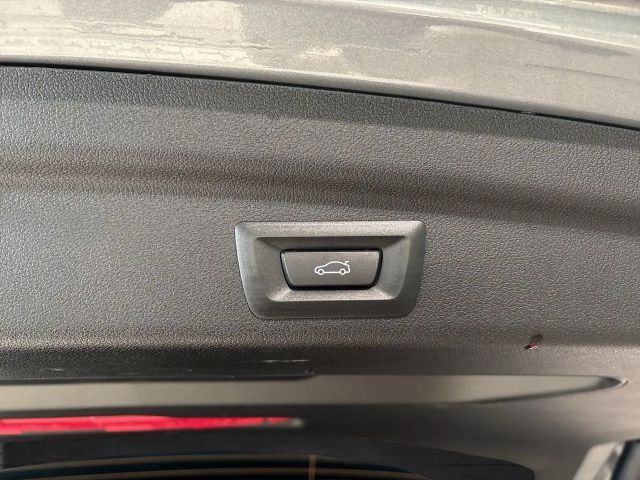 BMW 216 216i Luxury Line