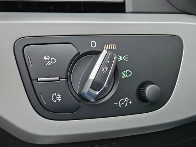 Audi A4 35 TDI S-Tronic