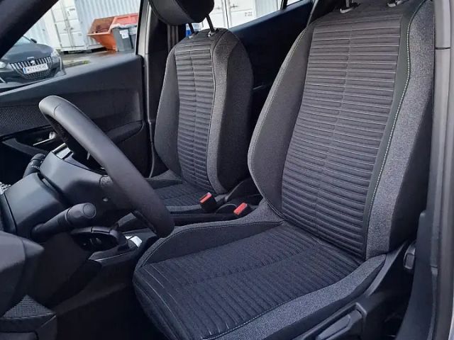 Peugeot 2008 PureTech Style