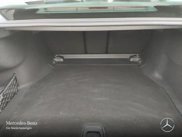 Mercedes-Benz C 220 AMG Line C 220 d Sedan