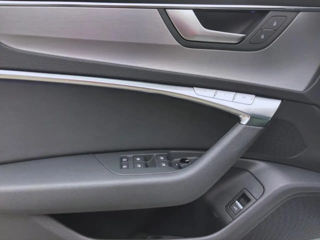 Audi S6 Avant Quattro