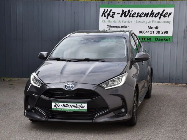 Toyota Yaris 1.5 Dual-VVT-iE (Hybrid)