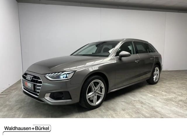 Audi A4 40 TFSI Avant S-Tronic