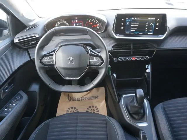 Peugeot 208 PureTech Style