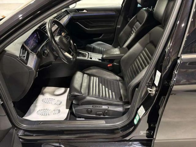 Volkswagen Passat Elegance Elegance