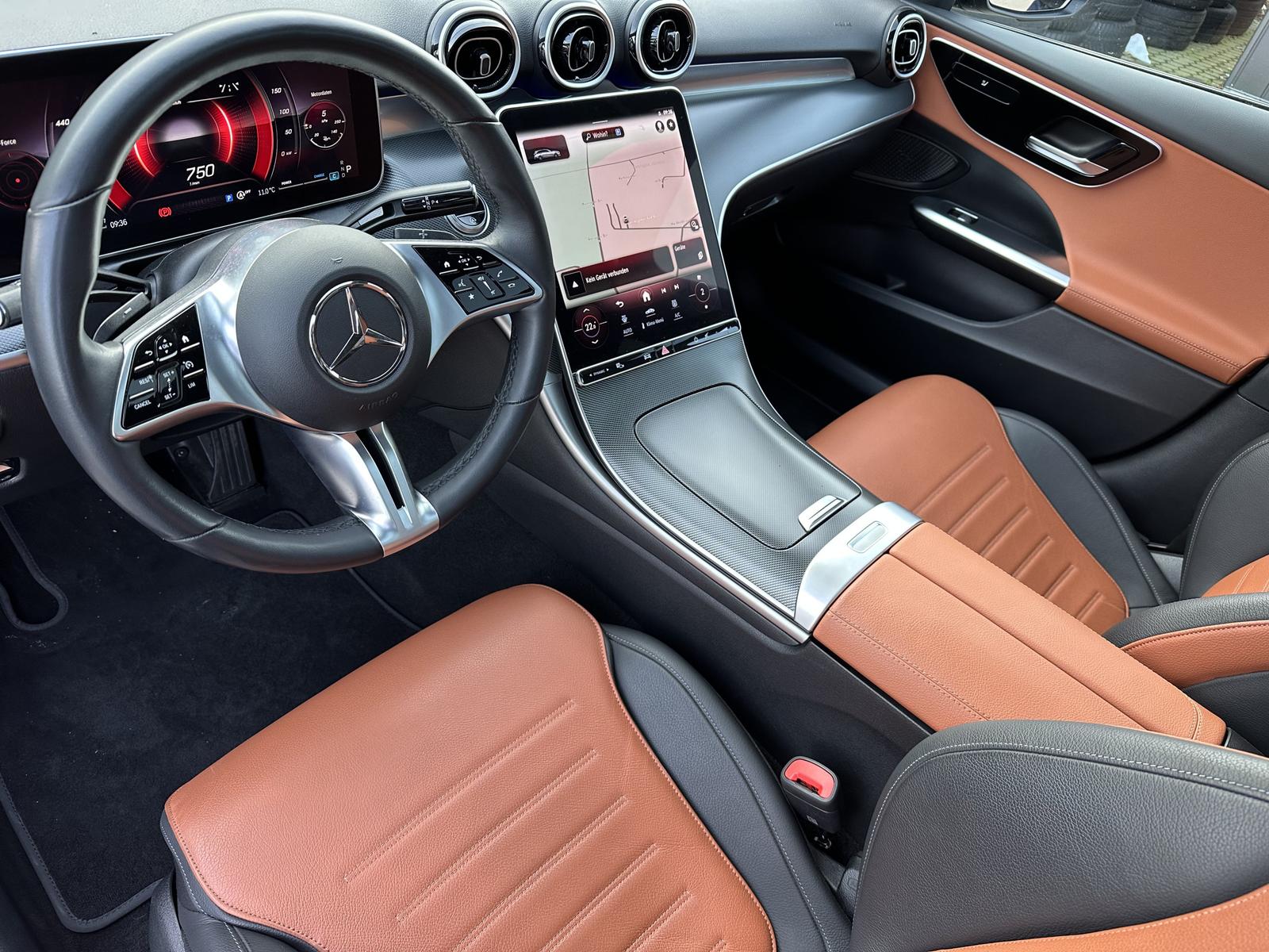 Mercedes-Benz C 220 AVANTGARDE C 220 d Estate