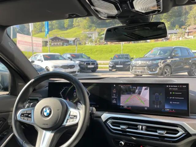 BMW 320 320d M-Sport Sedan xDrive