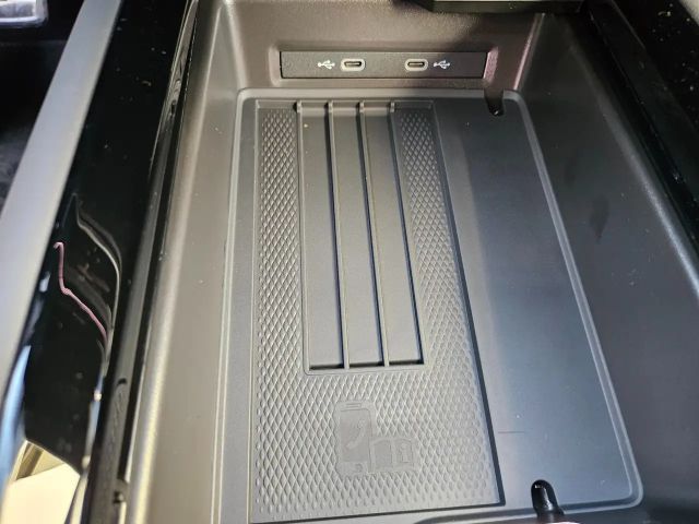 Volkswagen ID.7 4Motion Business GTX