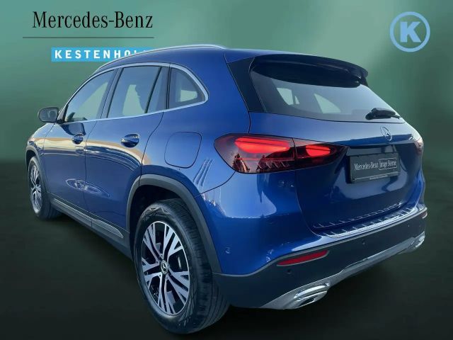 Mercedes-Benz GLA 200 Progressive