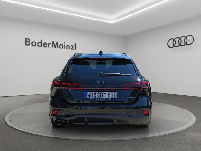 Audi A6 Avant Quattro S-Tronic