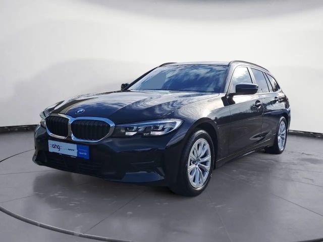 BMW 320 320d Advantage pakket Touring xDrive