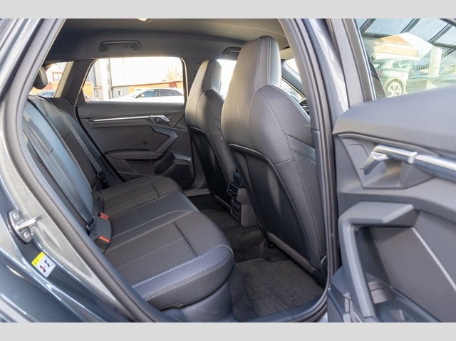 Audi A3 35 TFSI S-Line S-Tronic Sportback