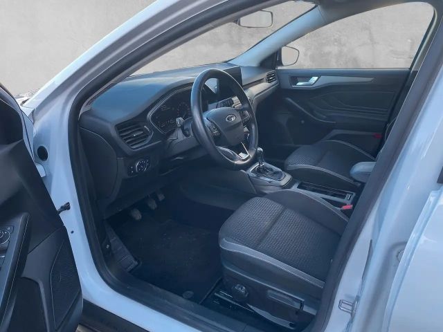 Ford Focus Cool & Connect Wagon