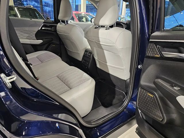 Mitsubishi Outlander PHEV