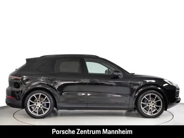 Porsche Cayenne Platinum Edition