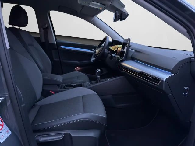 Volkswagen Golf 1.5 TSI Golf VIII Variant