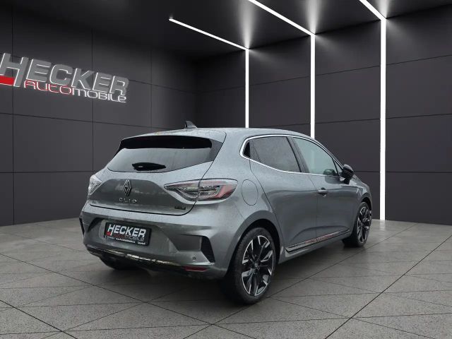 Renault Clio E-Tech Hybrid Techno