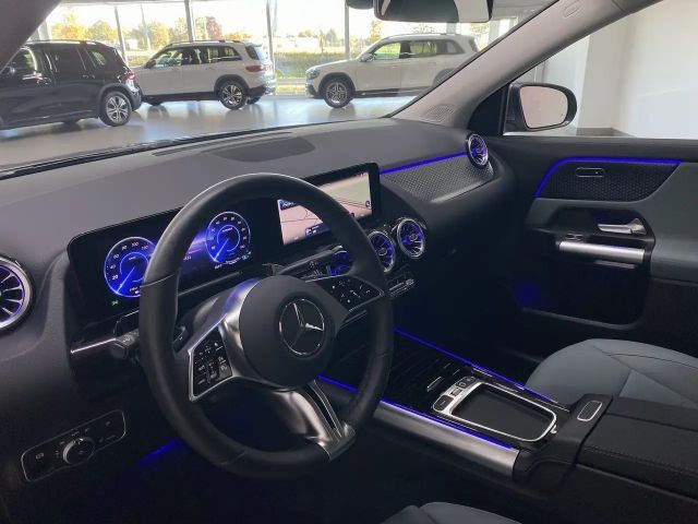 Mercedes-Benz EQA 300 4MATIC Progressive