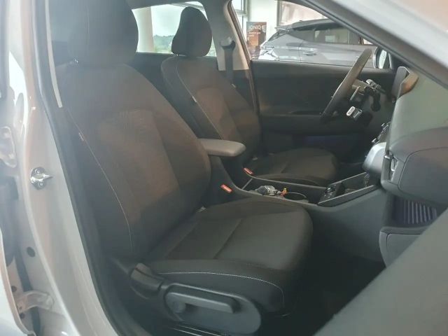 Hyundai Kona 1.6 Hybrid Trend