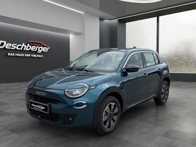 Fiat 600e Hybrid mHEV 110 6-Gang eDCT Pop