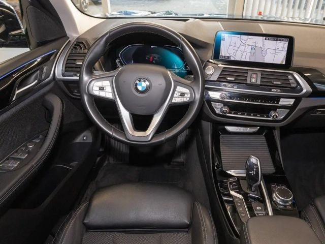 BMW X3 xDrive30e